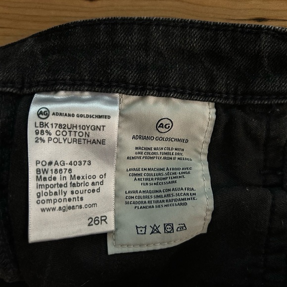 AG denim, Isabelle button-up high-rise straight crop, washed black. Size 26R. - Picture 7 of 7